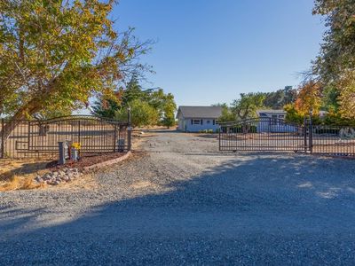 12215 County Road 84a