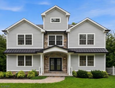 23 Alexander Ave