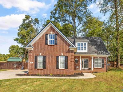 115 Hickory Glen Cir