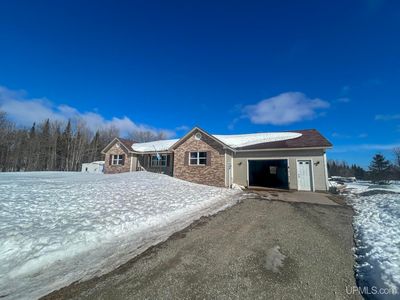 E12416 Percy Rd