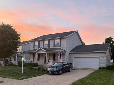 2123 W Gerald Dr