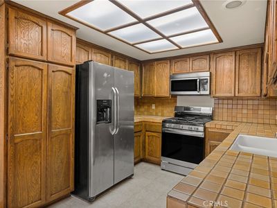 Property at 14000 Cerise Ave, Hawthorne, CA