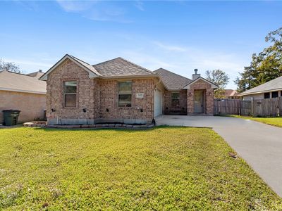 2402 Pleasant Rose Cir