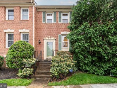 10139 Oakwood Chase Ct