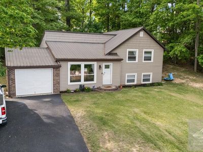 135 Bayberry Ave