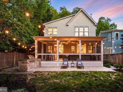 122 Chesapeake Ave