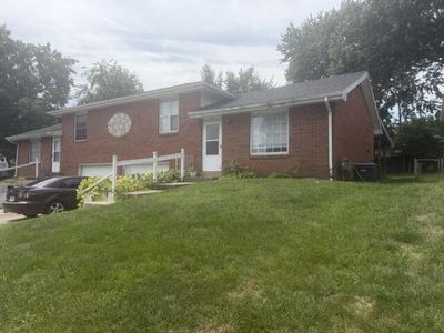 126 & 128 Crescent Dr