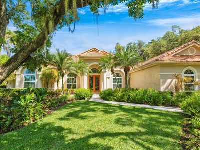 2660 Dick Wilson Dr