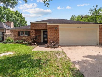 12919 Avenida Vaquero St