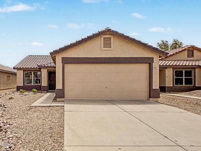 637 W KINGMAN Loop
