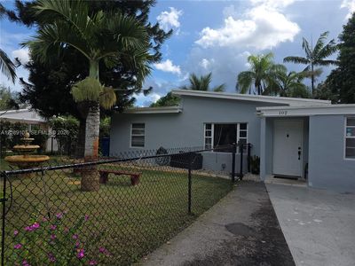 102 Williams Rd