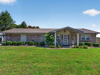 496 Sunset Dr