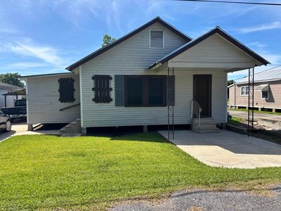 302 Convent St