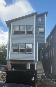 256 Ellis Ave