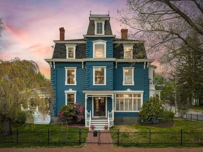 37 Summer Street