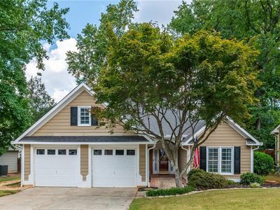 140 Whisperwood Ln NW