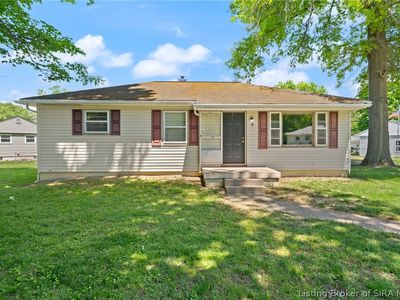 3 Graceland Way