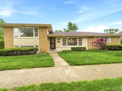 Property at 512 N Harvard Ave, Villa Park, IL