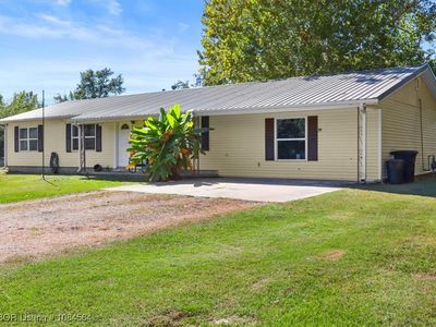 33339 Pleasant Valley Rd