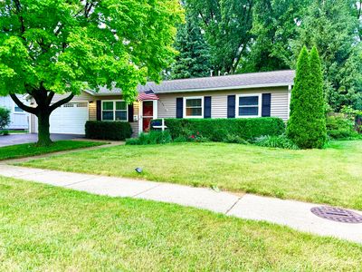 1449 Hulmes Dr