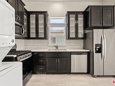 Property at 8250 Lankershim Blvd #186, North Hollywood, CA
