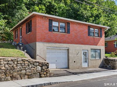 219 Harwinton Avenue