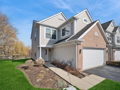 Property at 221 Ainsley Dr, West Chicago, IL