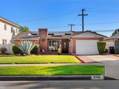 8708 Cherokee Dr