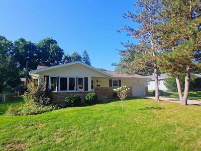1137 Melby Dr