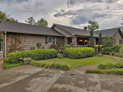 463 Ridge Rd