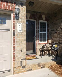 726 Sterling Brooke Ct