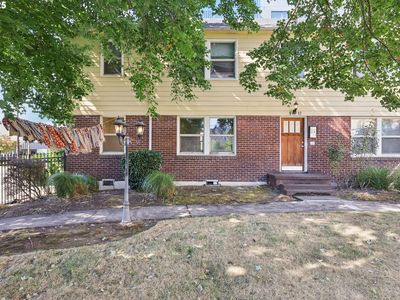 1411 N Alberta St APT 11