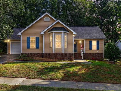 617 Groveton Trl
