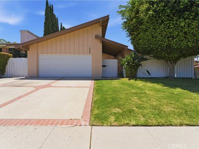 1806 Peppertree Ct