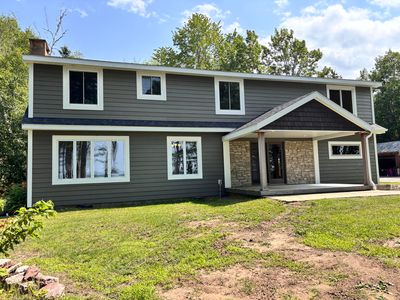 3344 Lakeshore Dr