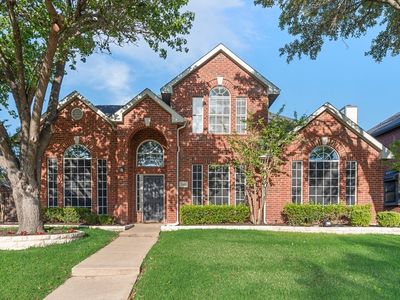 Property at 7100 Ledgestone Ct, Frisco, TX
