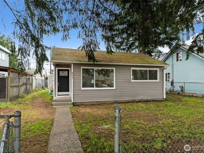 4317 S Lawrence Street