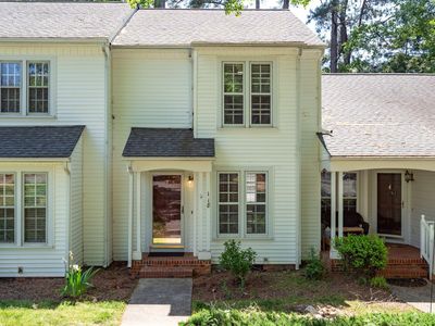 118 Greenmont Ln