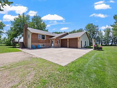5130 220th St W