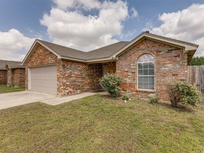 5217 Sioux Creek Ln