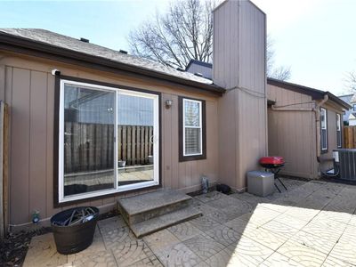 Property at 6616 Bradshaw St, Shawnee, KS