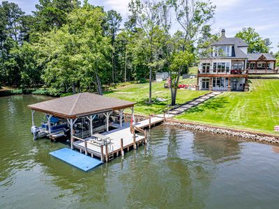 202 Sinclair Rd