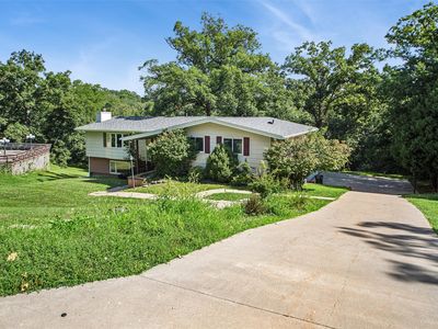 37 Woodshire Dr