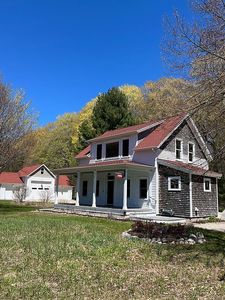 71 Sunset Dr