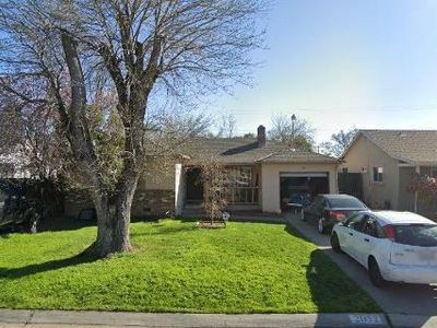 2052 Delma Way