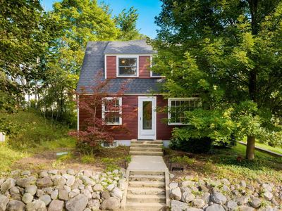 110 W Park Dr