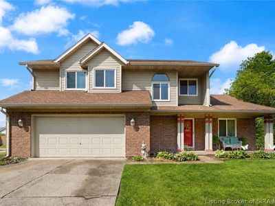 2206 Glenn Abbey