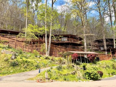 573 Lakeview Vlg