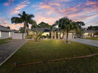 2471 SE Leithgow Street