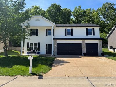 3716 Westbrook Ln